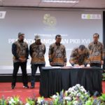 Menaker Saksikan Penandatanganan PKB XVI Bridgestone Indonesia, Apresiasi Hubungan Industrial Transformatif