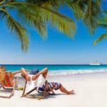 Mau Traveling Akhir Tahun? Ini 5 Persiapan Biar Liburan Lebih Santai